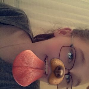 Meet your Posher, Anna